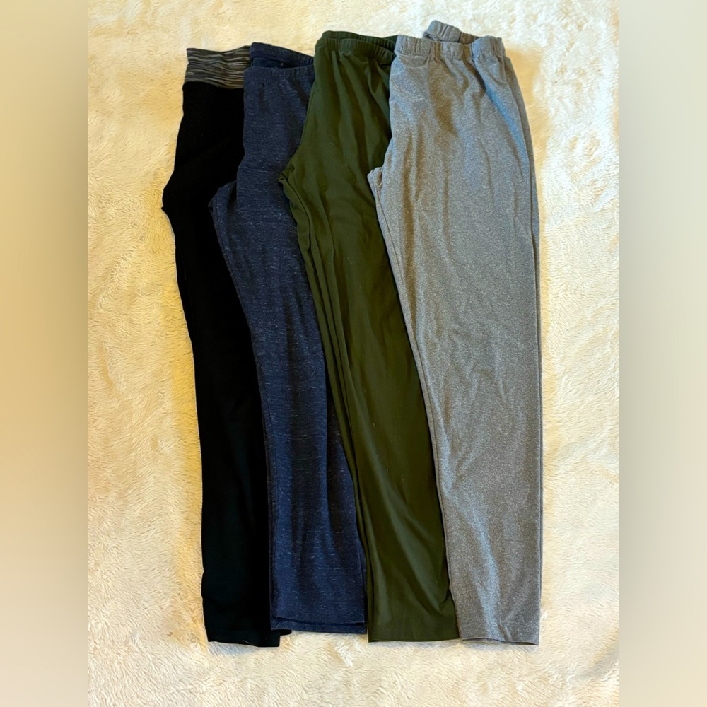 Leggings Bundle (includes 4 pairs)— Sizes M & L